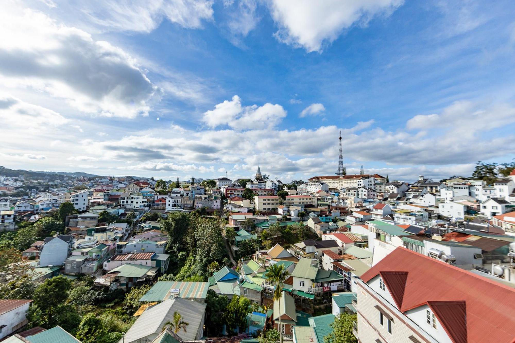 Hung Phong Hotel - Near Dalat Night Market Esterno foto
