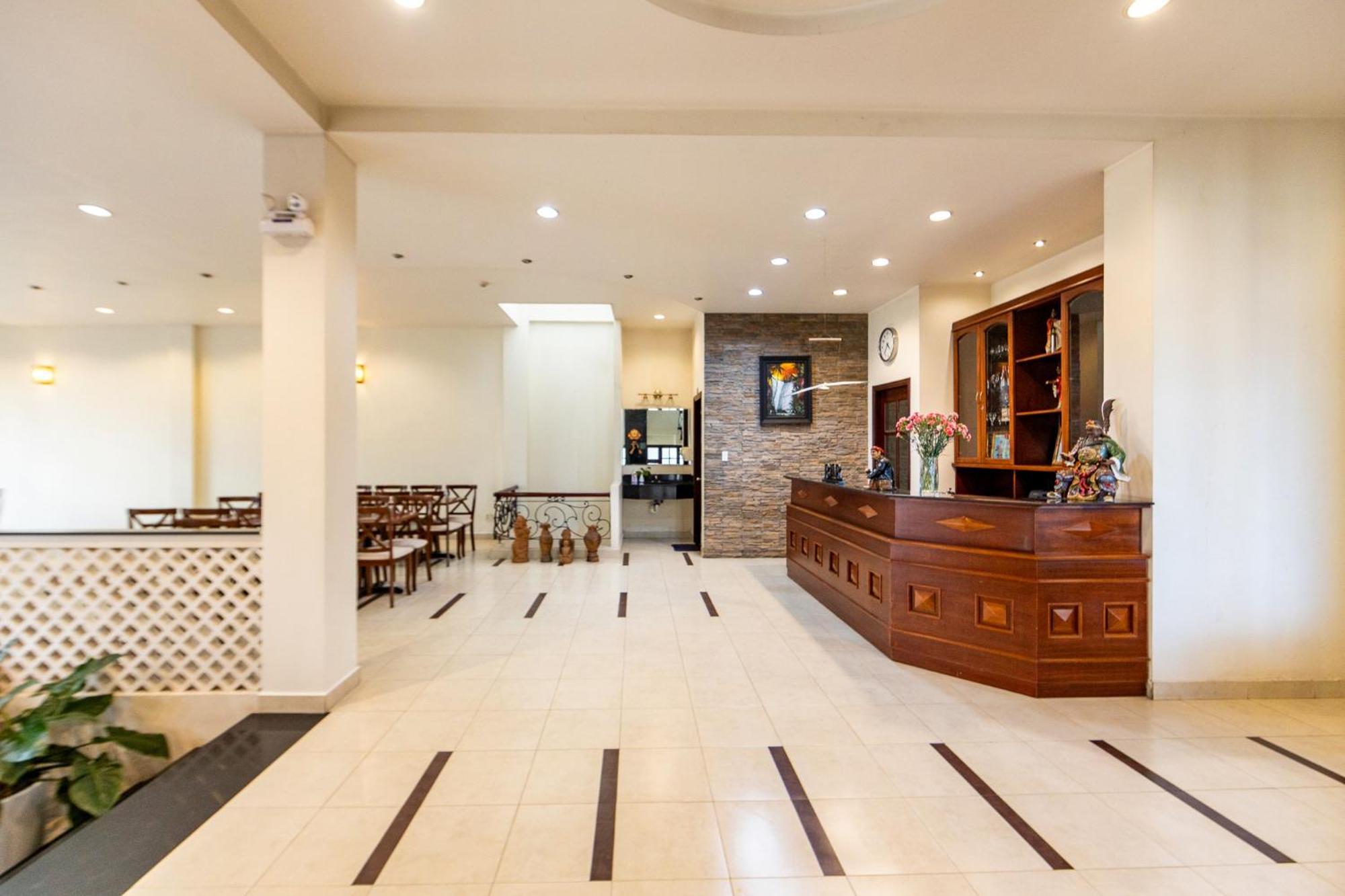 Hung Phong Hotel - Near Dalat Night Market Esterno foto