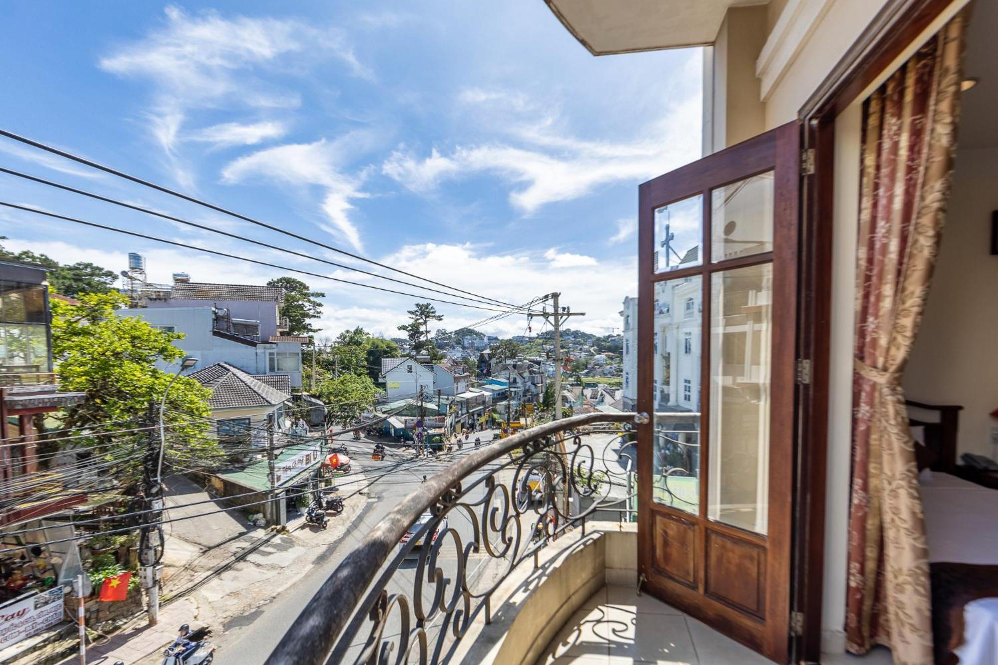 Hung Phong Hotel - Near Dalat Night Market Esterno foto